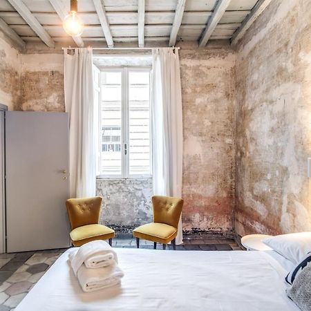 Stylish And Spacious Apartment Next To The Colosseum Rome Bagian luar foto